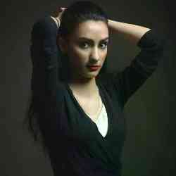 Single Iranian woman in Neyshabur, استان خراسان رضوی, Iran