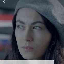 Single Iranian woman in Vancouver, BC, Canada