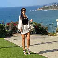 Single Iranian woman in Los Angeles, CA, United States