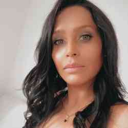 Single Iranian woman in Lingen, Germany, Germany