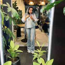 Single Iranian woman in Mashhad, Razavi Khorasan Province, Iran