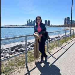 Single Iranian woman in Tehran, Tehran Province, Iran