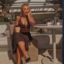 Single Iranian woman in Tehran, Tehran Province, Iran