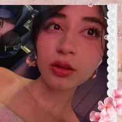 Single Iranian woman in Vancouver, BC, Canada