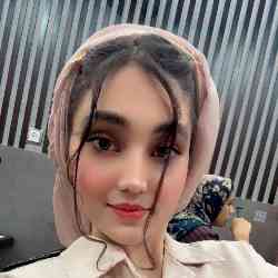 Single Iranian woman in Mashhad, Razavi Khorasan Province, Iran