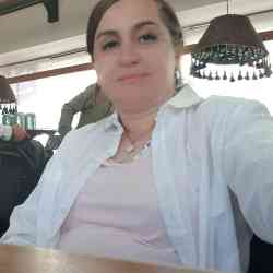 Single Iranian woman in Tehran, استان تهران, Iran