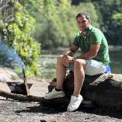 Single Iranian man in Toronto, Ontario, Canada