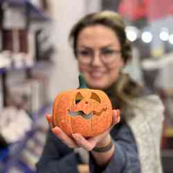 Single Iranian woman in Tehran, Tehran Province, Iran