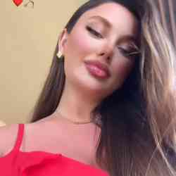 Single Iranian woman in Tehran, Tehran Province, Iran