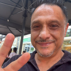 Single Iranian man in Berlin, Deutschland, Germany