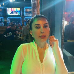 Single Iranian woman in Tehran, Tehran Province, Iran