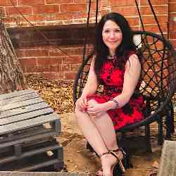 Single Iranian woman in Carrollton, TX, United States