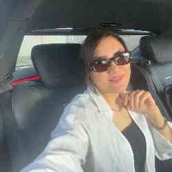 Single Iranian woman in İstanbuldere, Sapanca, Turkey