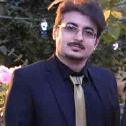 Single Iranian man in Kashan, Isfahan Province, Iran