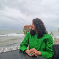 Single Iranian woman in Arak, Markazi Province, Iran