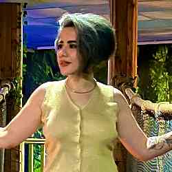 Single Iranian woman in Gateshead District, UK, United Kingdom