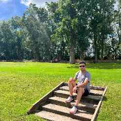 Single Iranian man in London, UK, United Kingdom