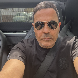 Single Iranian man in Frankfurt am Main, Deutschland, Germany