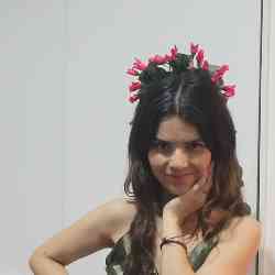 Single Iranian woman in Santiago, Chile, Chile