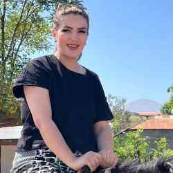 Single Iranian woman in Tehran, استان تهران, Iran