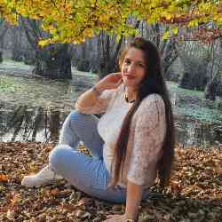 Single Iranian woman in Mazīd, استان مازندران, Iran