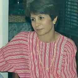 Single Iranian woman in Toronto, ON, Canada