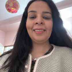 Single Iranian woman in Hamburg, Germany, Germany