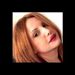 Single Iranian woman in Esfahan, Isfahan Province, Iran