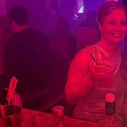 Single Iranian woman in Neuss, Deutschland, Germany