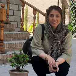 Single Iranian woman in Kermanshah, استان کرمانشاه, Iran