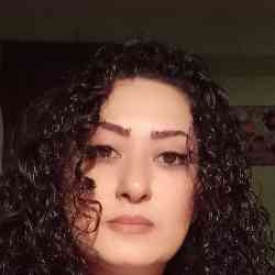 Single Iranian woman in Tehran, Tehran Province, Iran