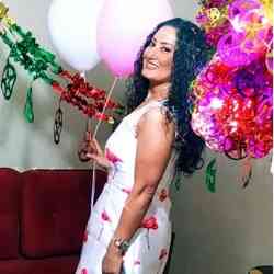 Single Iranian woman in Tehran, Tehran Province, Iran