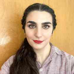 Single Iranian woman in Tehran, Tehran Province, Iran