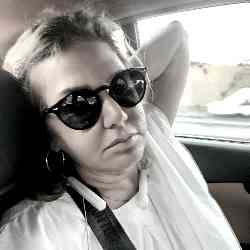 Single Iranian woman in Linköping, Sverige, Sweden