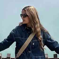 Single Iranian woman in Wellington, New Zealand, New Zealand