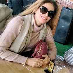 Single Iranian woman in استانبول, İstanbul, Turkey