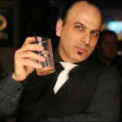 Single Iranian man in Stockholm, Sverige, Sweden