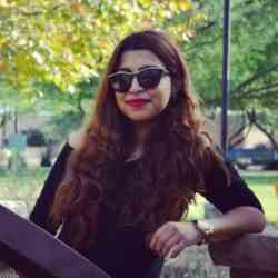 Single Iranian woman in London, UK, United Kingdom