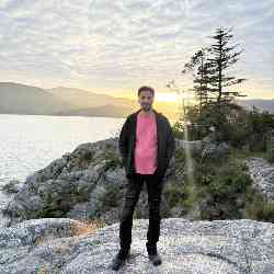 Single Iranian man in Vancouver, BC, Canada