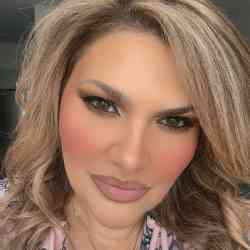 Single Iranian woman in Los Angeles, CA, United States