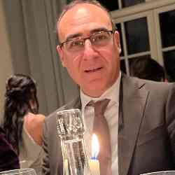 Single Iranian man in Stockholm, Sverige, Sweden