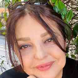 Single Iranian woman in Orange, CA, United States