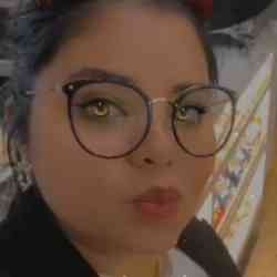 Single Iranian woman in Vancouver, BC, Canada