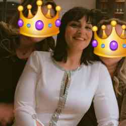 Single Iranian woman in Vancouver, BC, Canada