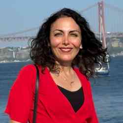 Single Iranian woman in Portsmouth, UK, United Kingdom