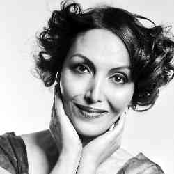 Single Iranian woman in Portsmouth, UK, United Kingdom