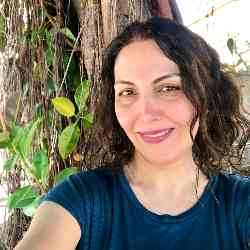 Single Iranian woman in Portsmouth, UK, United Kingdom