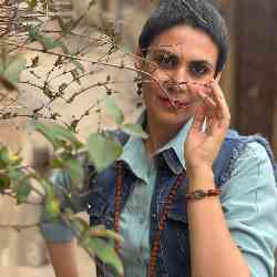 Single Iranian woman in Karaj, Alborz Province, Iran