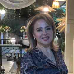 Single Iranian woman in Tehran, Tehran Province, Iran