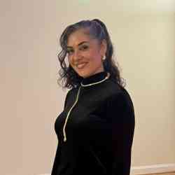 Single Iranian woman in Vaughan, ON, Canada